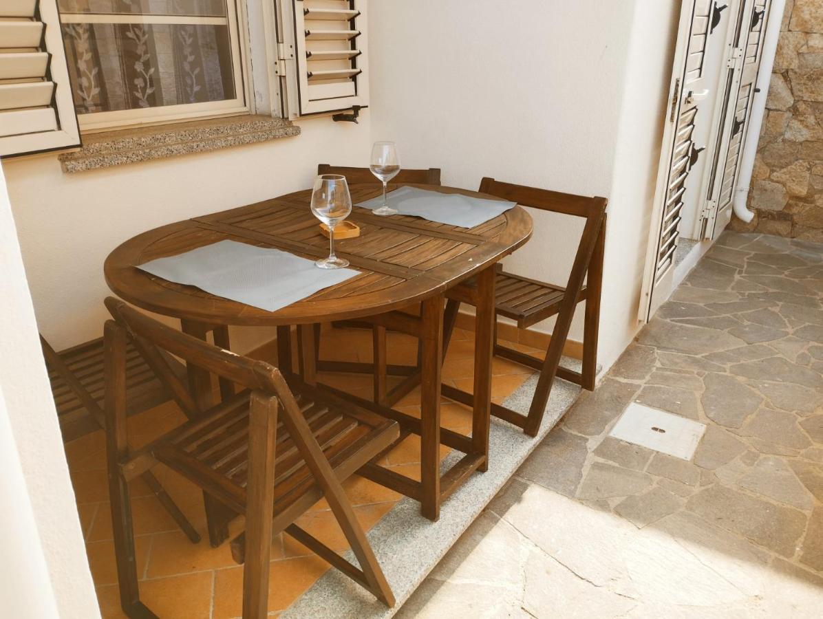 Summer Room- Fronte Spiaggia La Caletta Exterior foto